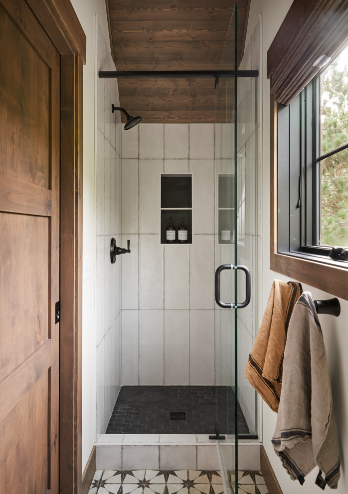 Example of a small mountain style 3/4 bathroom design in Minneapolis
