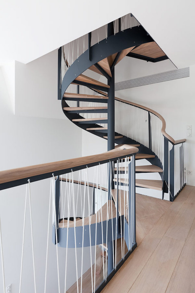 Inspiration for a staircase remodel in Moscow