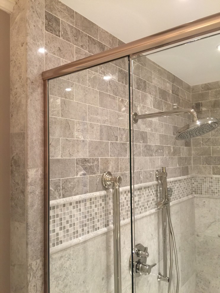 Williamsburg Grey Marble Bath