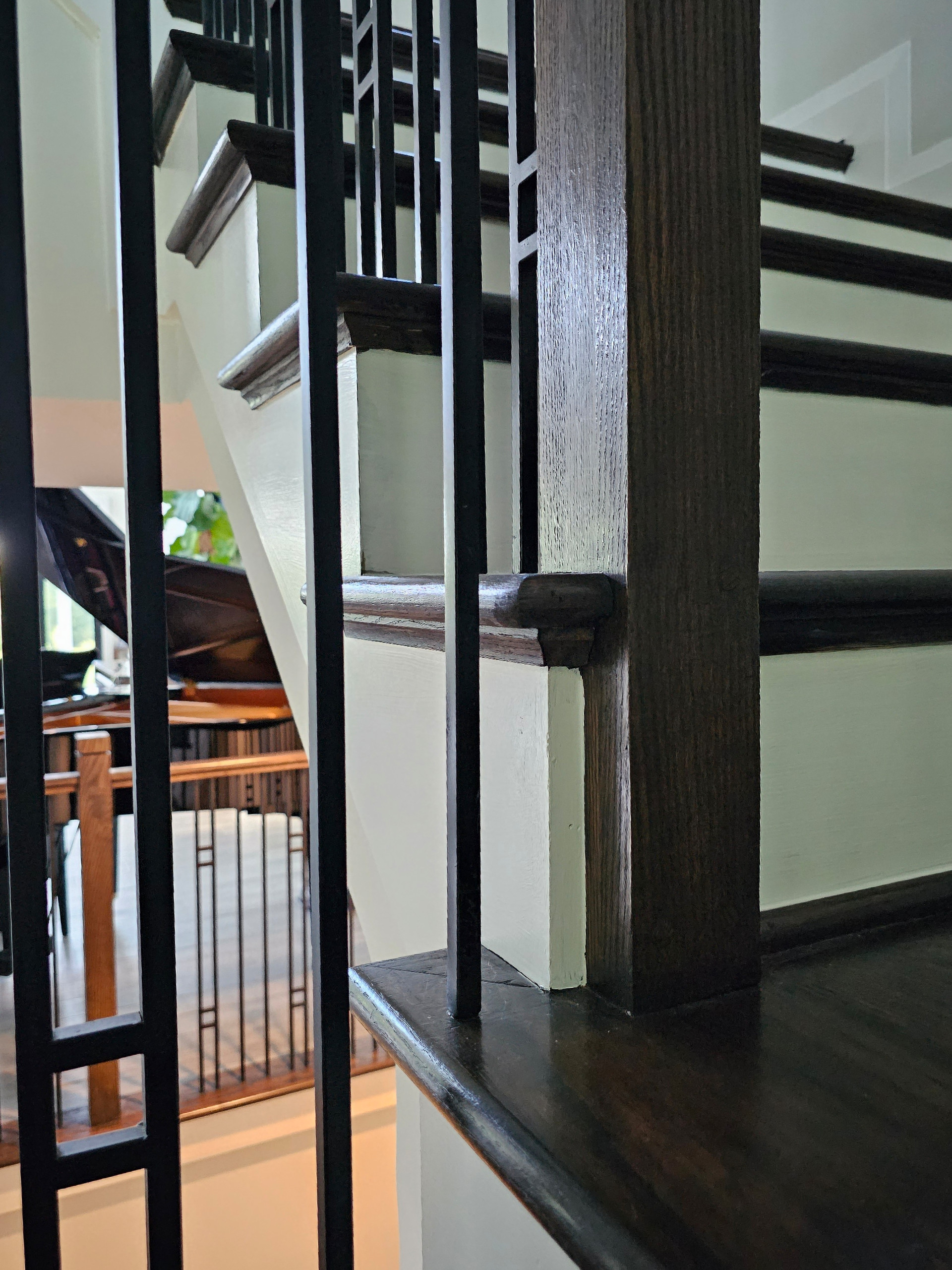 109_Impressive Floating Staircase in Countryside Retreat, Upper Marlboro, MD