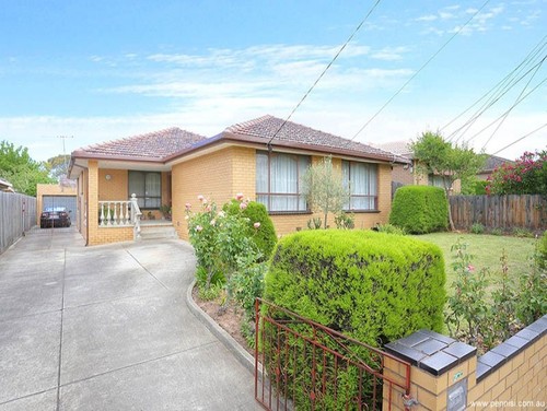 Help with Australian 70 s orange brick home 