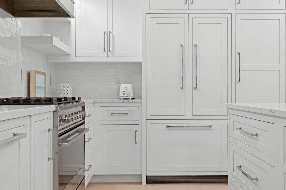 Example of a transitional kitchen design in Miami