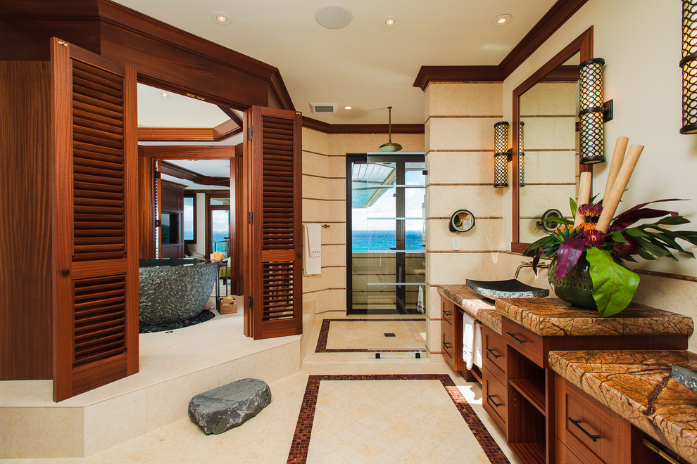 Inspiration for a large tropical master bathroom in Hawaii.