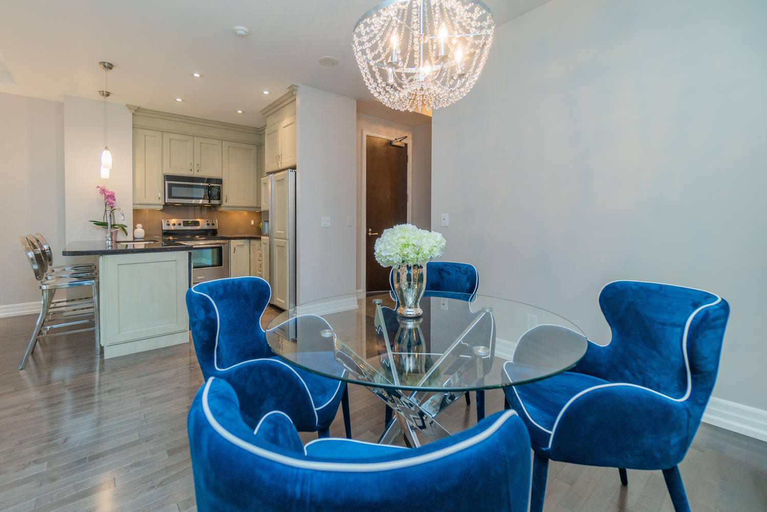 Burkebrook Condo