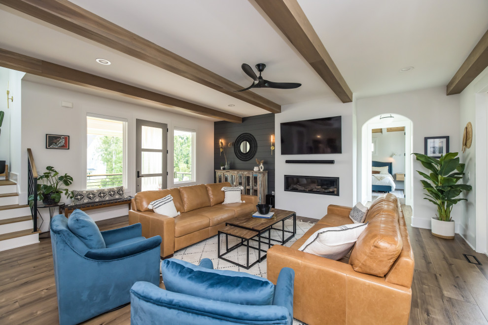 Home design - transitional home design idea