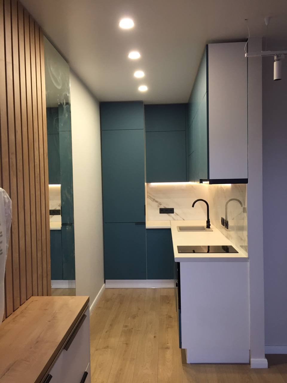 Интерьер квартиры в современном стиле ЖК Английская Миля