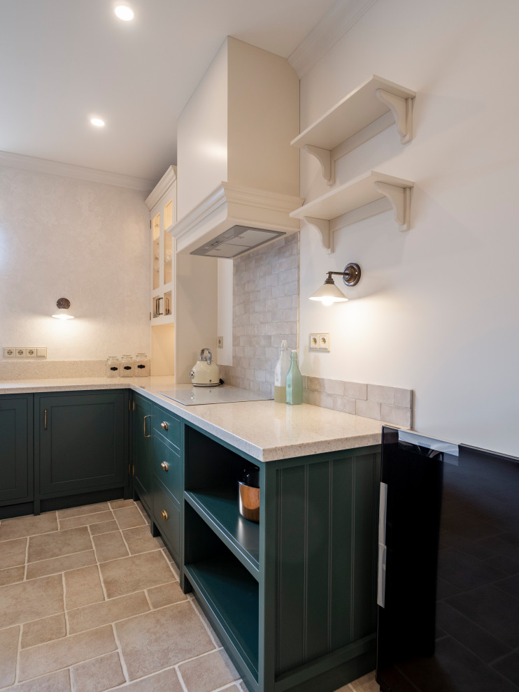 Элегантная кухня в неоклассическом стиле