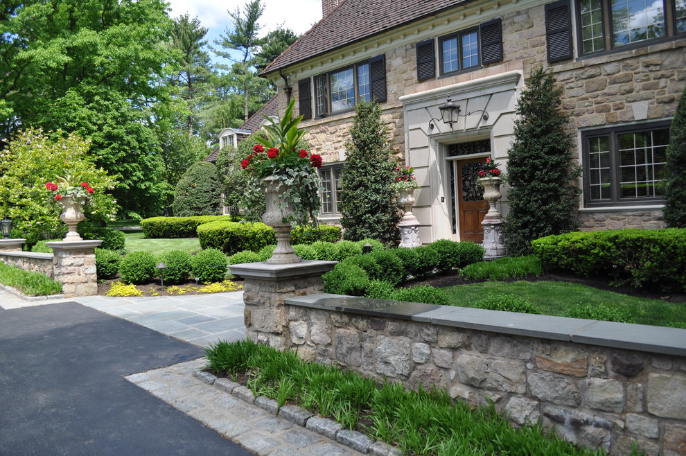 A Classic Estate Traditional Landscape Philadelphia by Burke