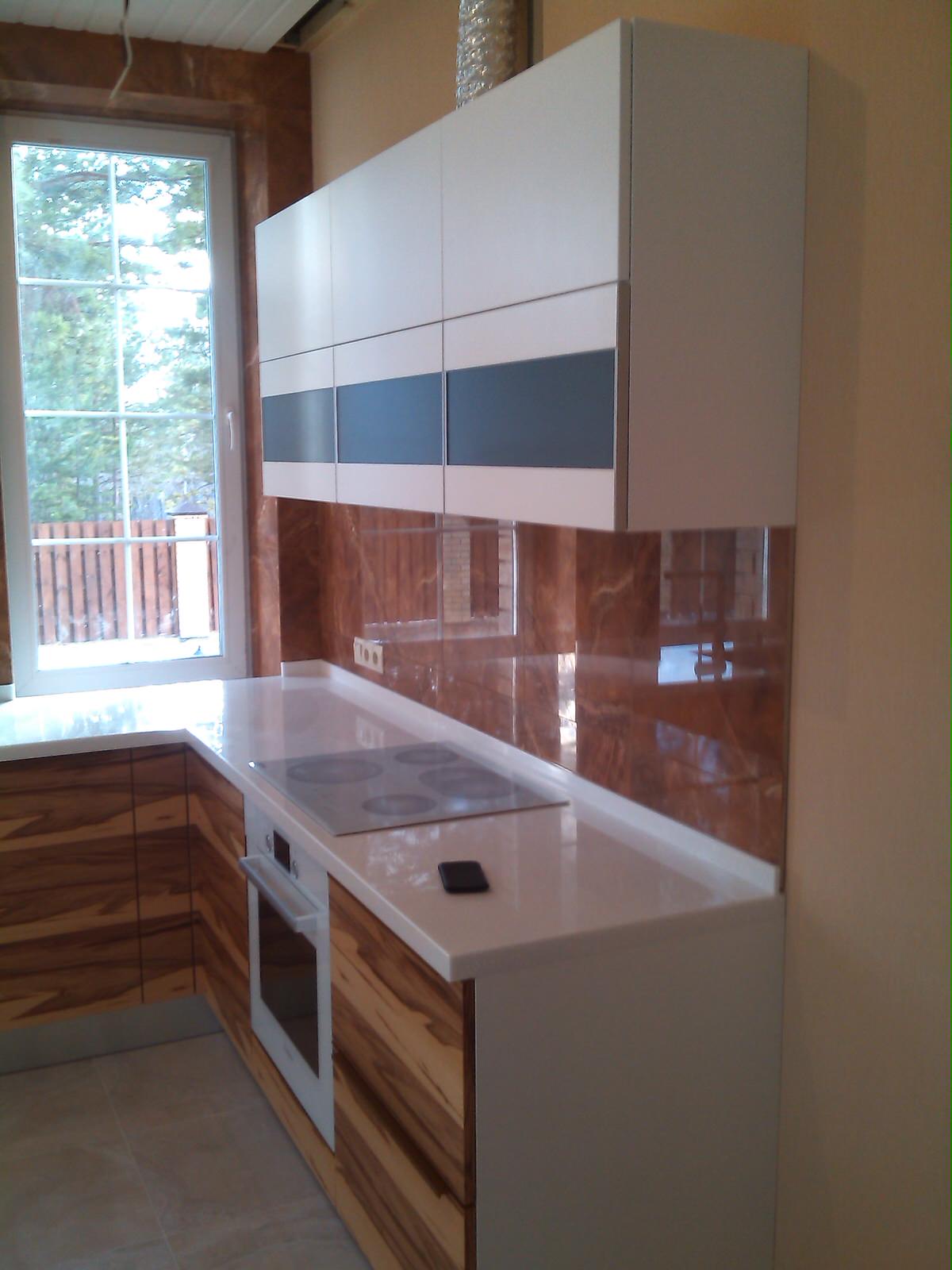 Шпон Орех Сатиновый - ценная порода дерева