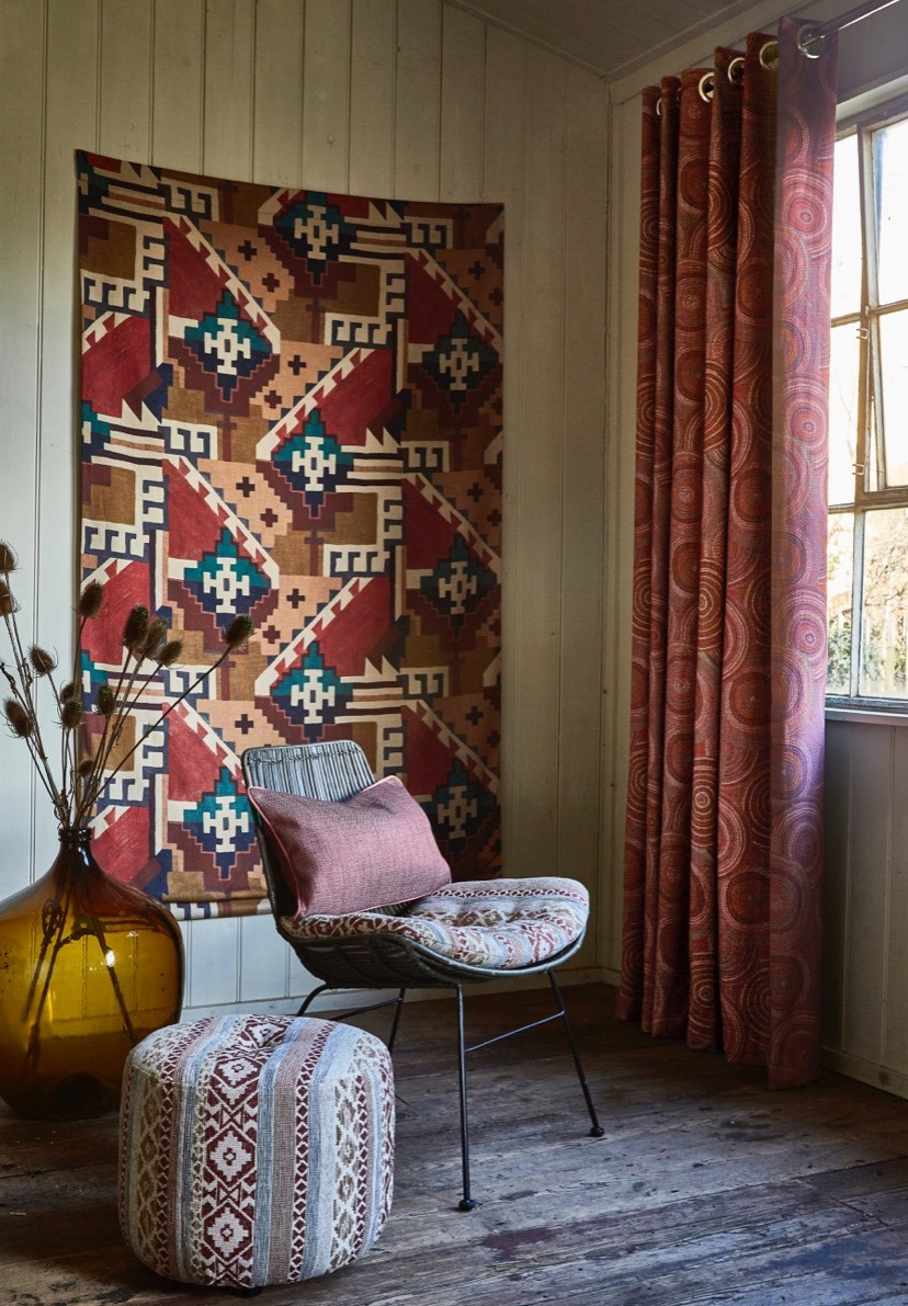 Этнический текстиль и декор