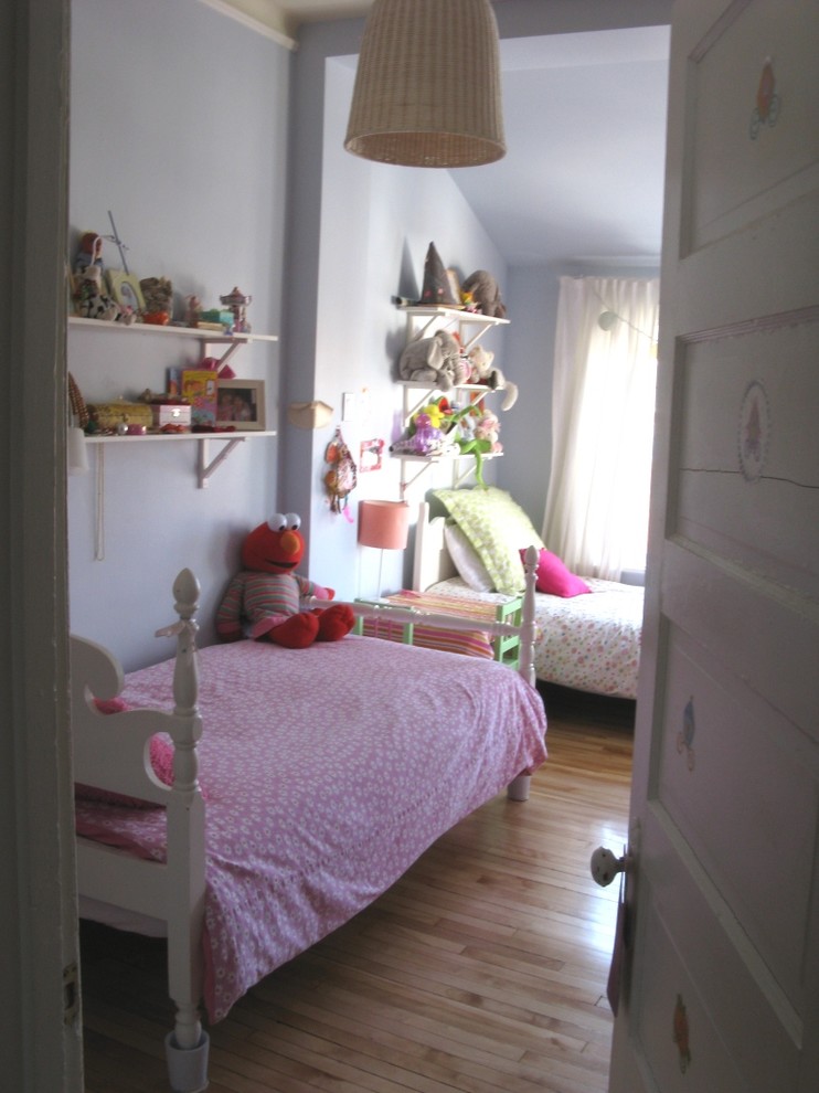 This is an example of an eclectic kids' room in Montreal.