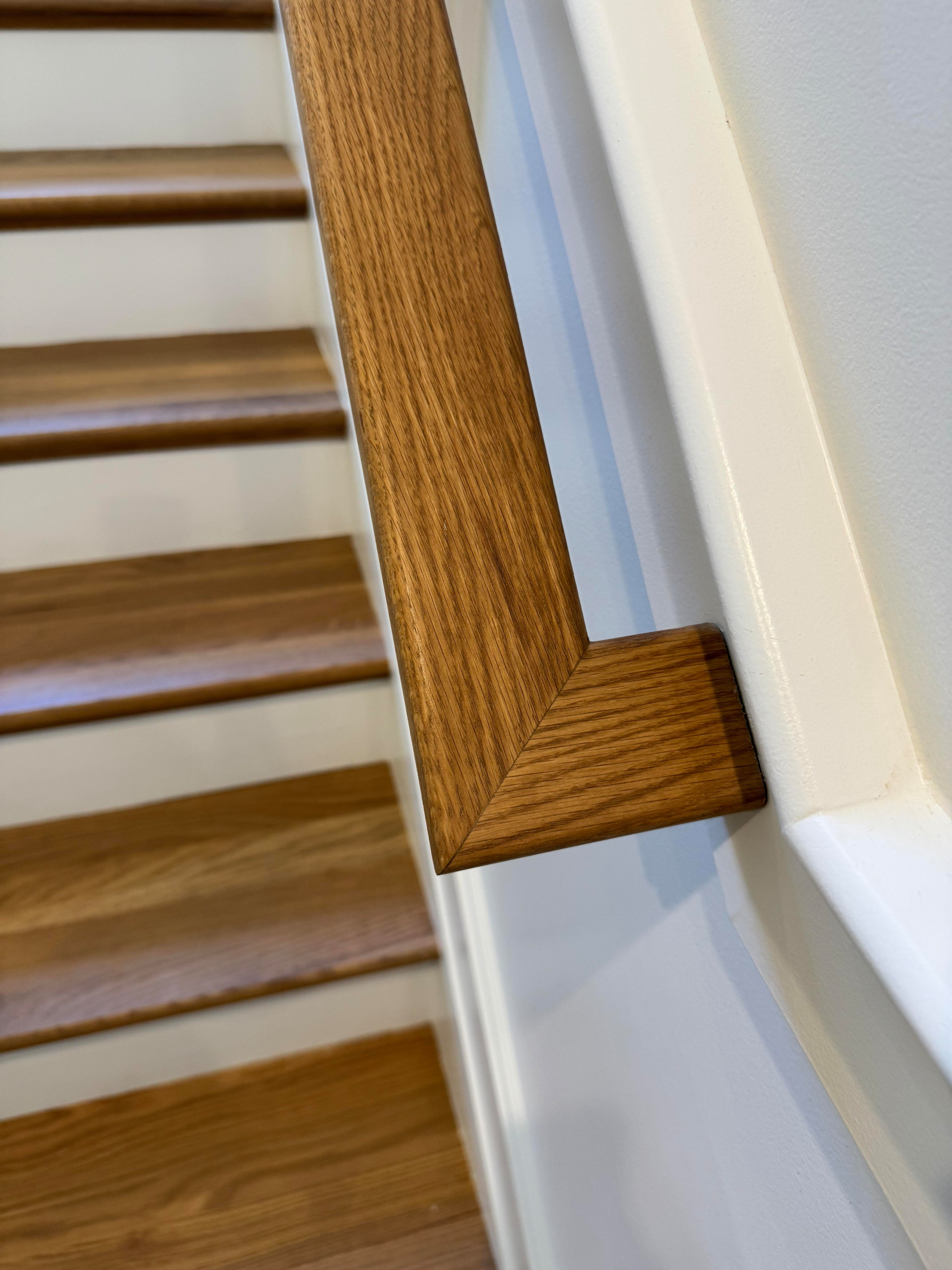 141_Timeless U Shaped Stair with Traditional Box Newels, Arlington, VA 22207