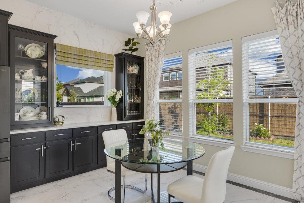 Breakfast Nook After