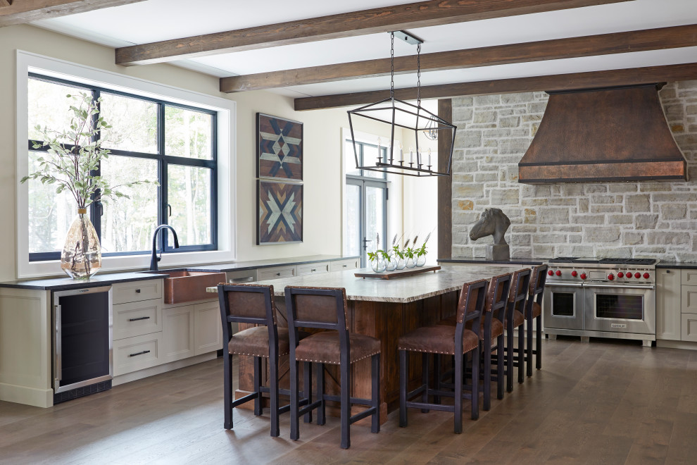 Example of a transitional kitchen design in Toronto