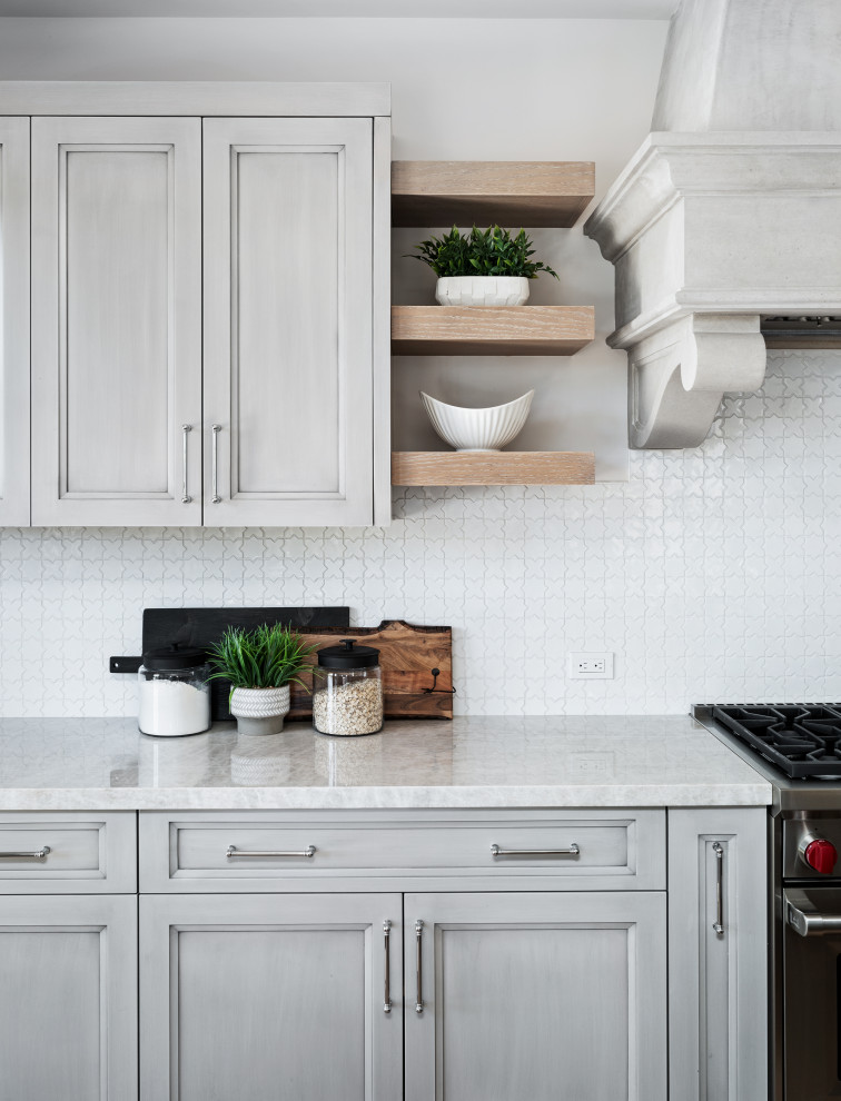 Home design - transitional home design idea in Phoenix
