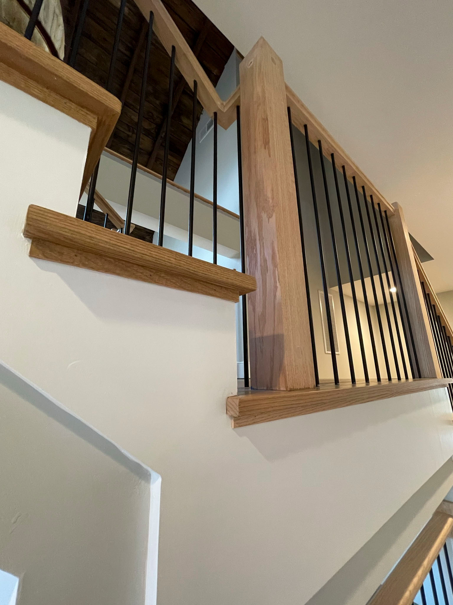 102_Straight-Freestanding Stairs/Landing in Barn Style Home, Leesburg VA 20175