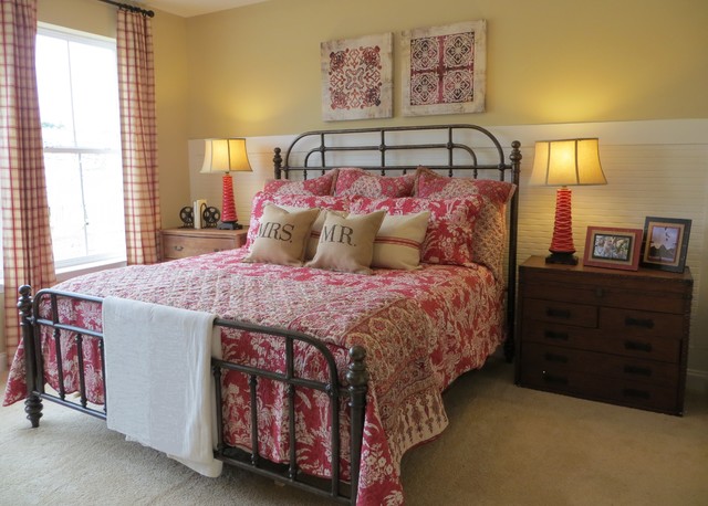  Red  tan and cream  casual cottage style Eclectic 