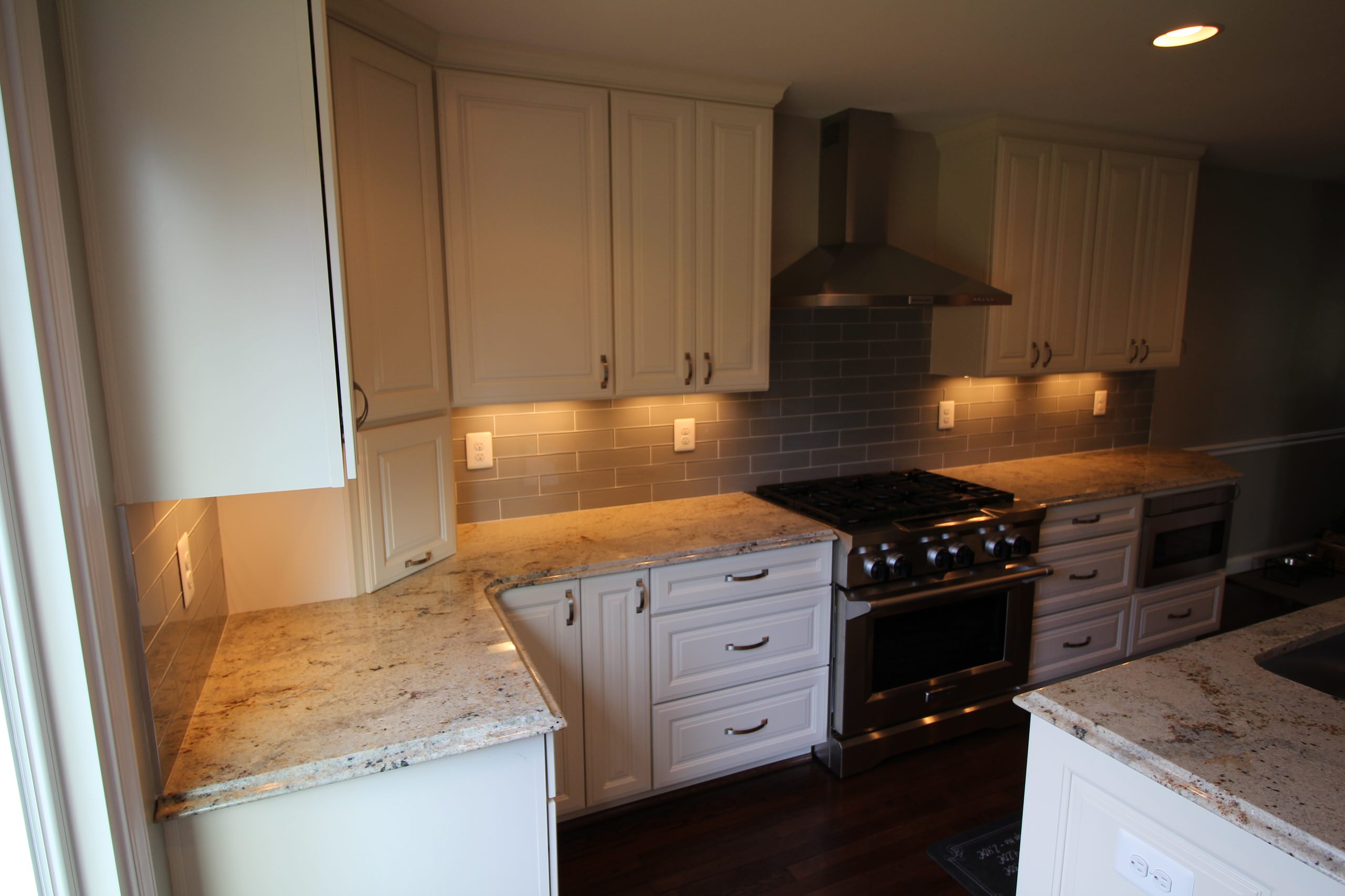 Contemporary Kitchen