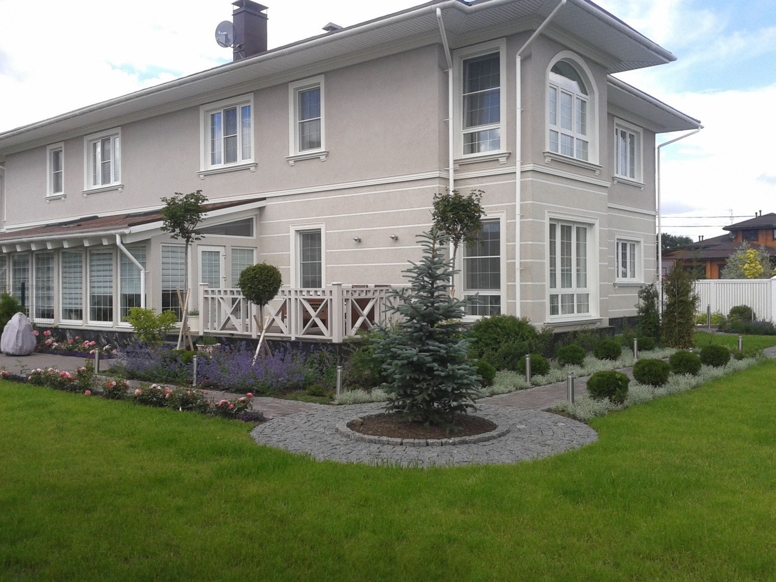 Маленький сад в Колтушах