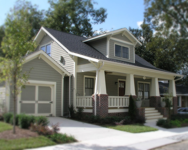 A new craftsman  bungalow  with historic charm 