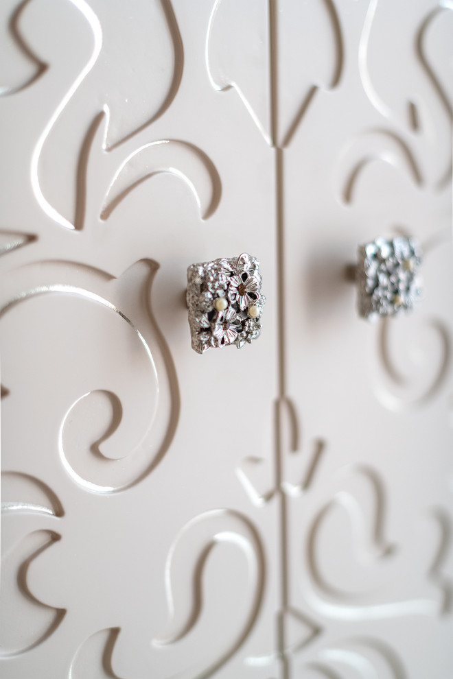 Мебель на заказ для светлой квартиры