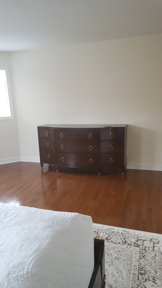 Brass vs. oil rubbed bronze hardware?