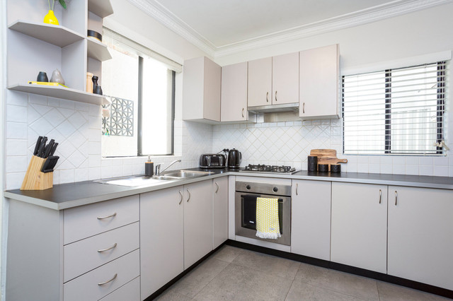 Chippendale 2 eclectic-kitchen