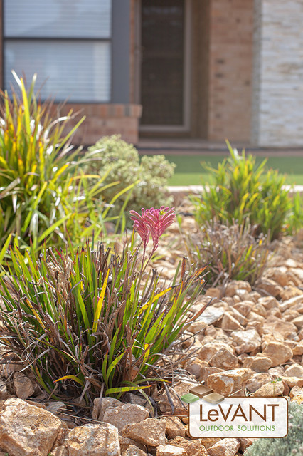 Complete Landscape Implementation contemporary-traedgaard