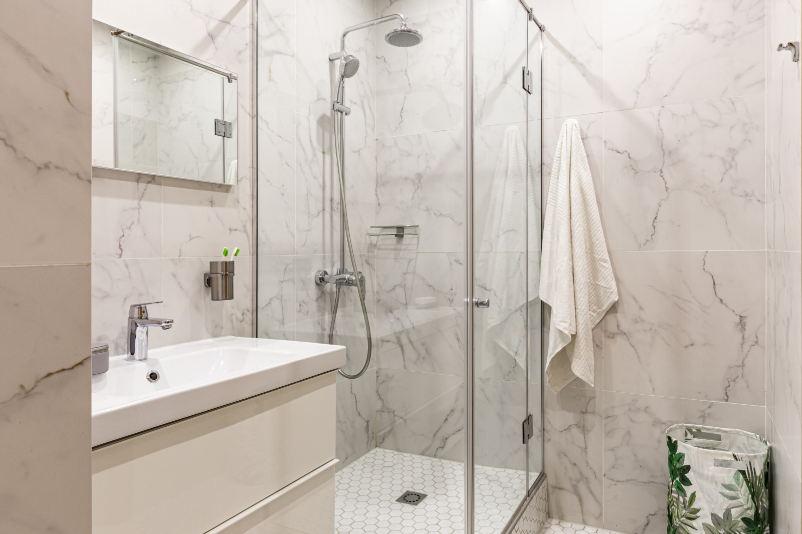 Светлая яркая квартира