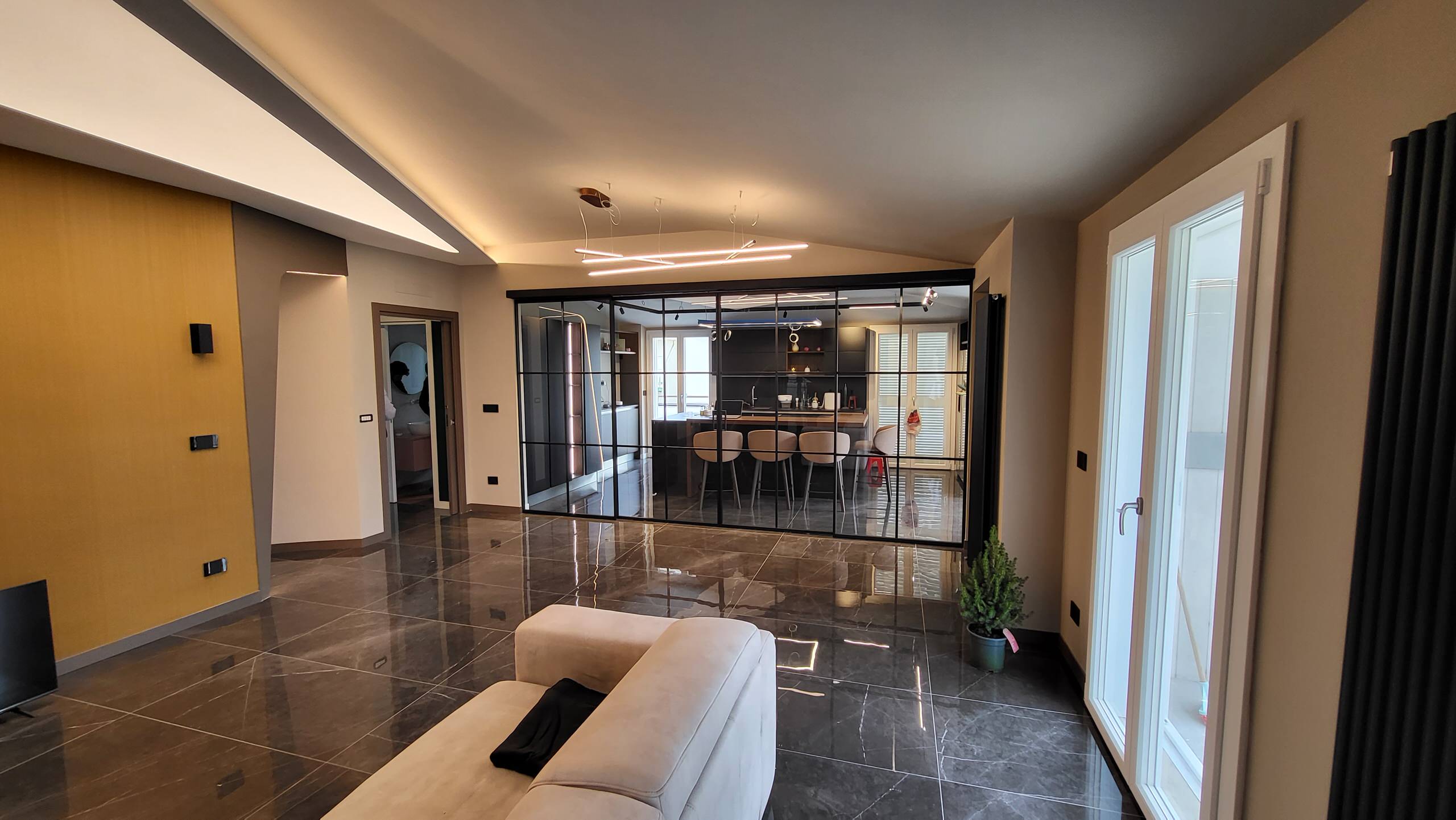 Ristrutturazione attico a Caserta: interior design contemporaneo su misura