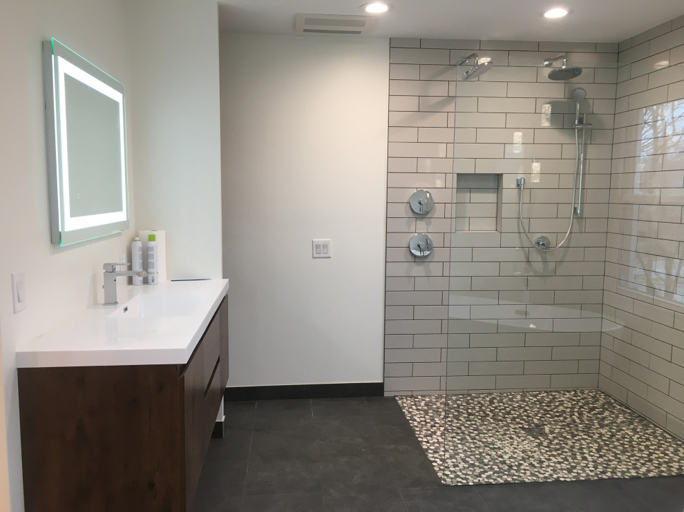 Master Bedroom and Bathroom with Zero-Entry Shower