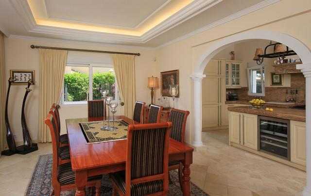 Villa Carmen medelhavsstil-matplats