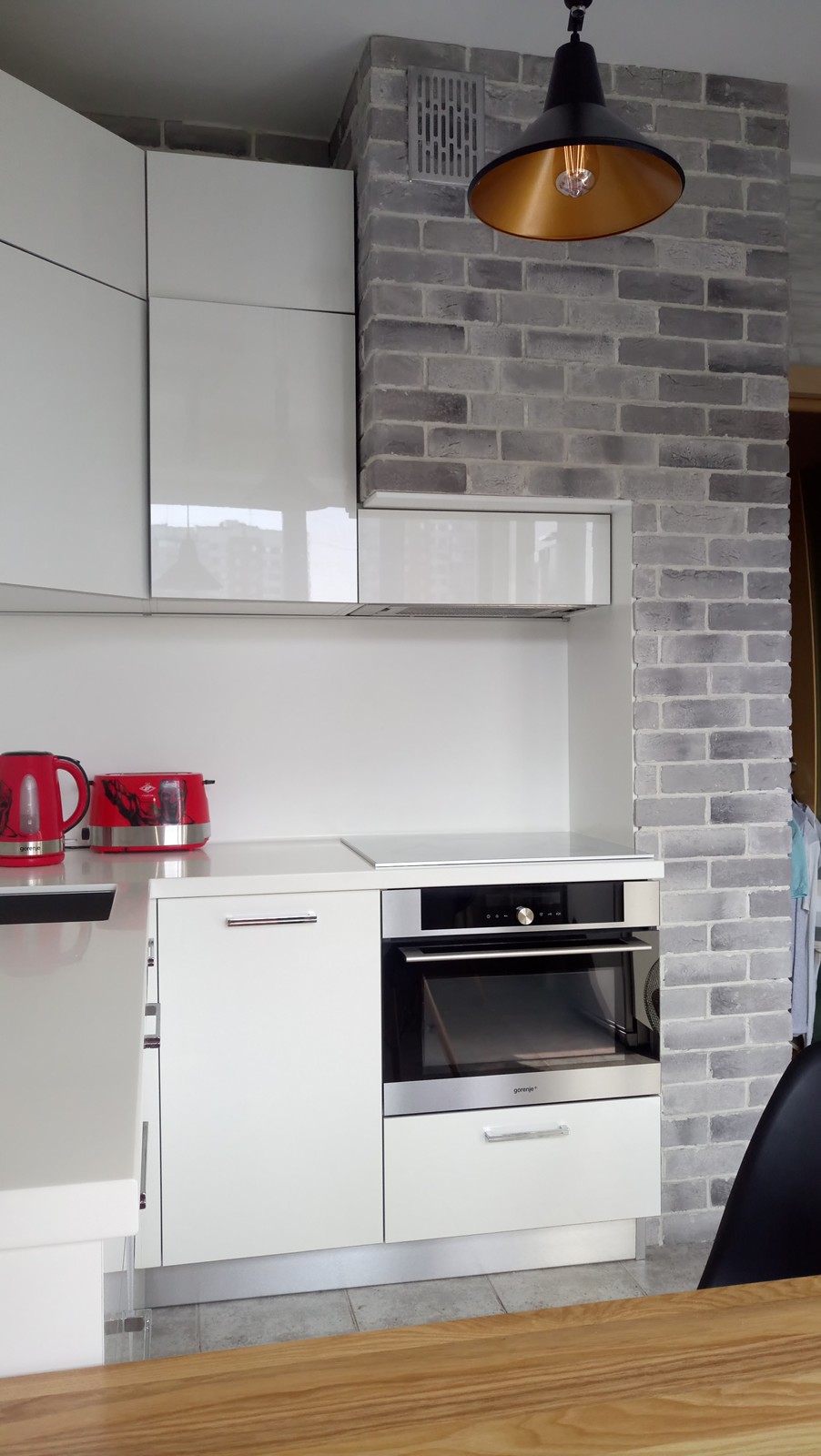 Белая кухня