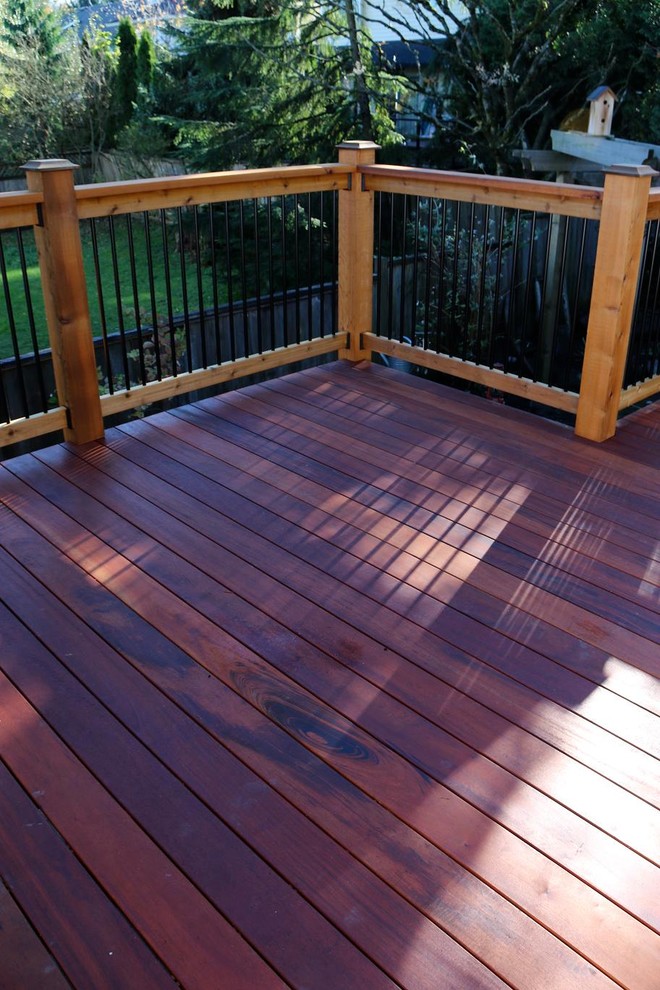 Inspiration for a small contemporary backyard deck in Vancouver with no cover.
