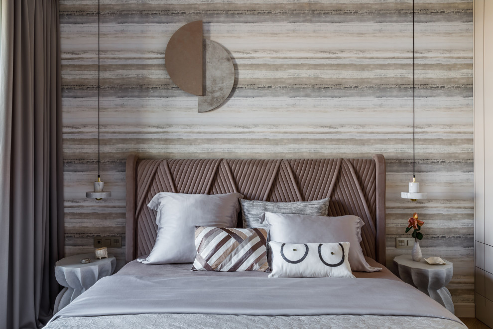 Дом с синими человечками