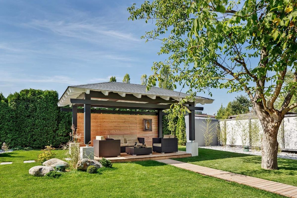 Pergola Terrasse hinter dem Haus With Pergola