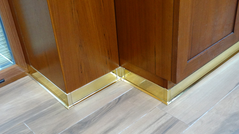 Проект лоджии в стиле интерьера яхты