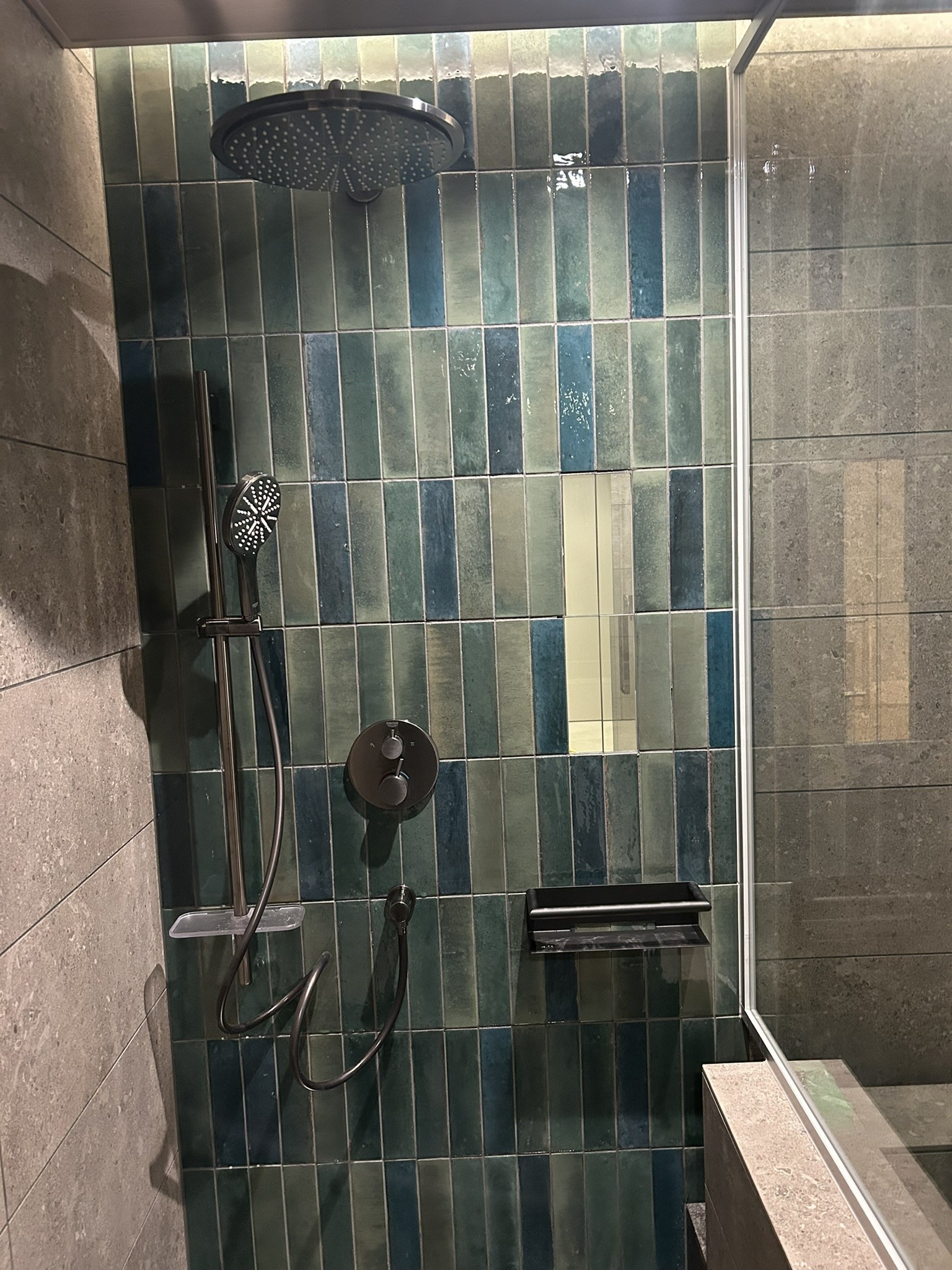 田園調布の家（大きなお風呂とサウナがある家）