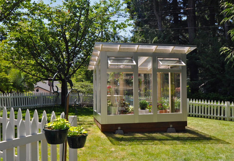 Design ideas for a small modern detached greenhouse in Portland.