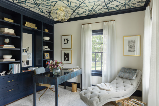10 Home Offices With Wallpapered Ceilings