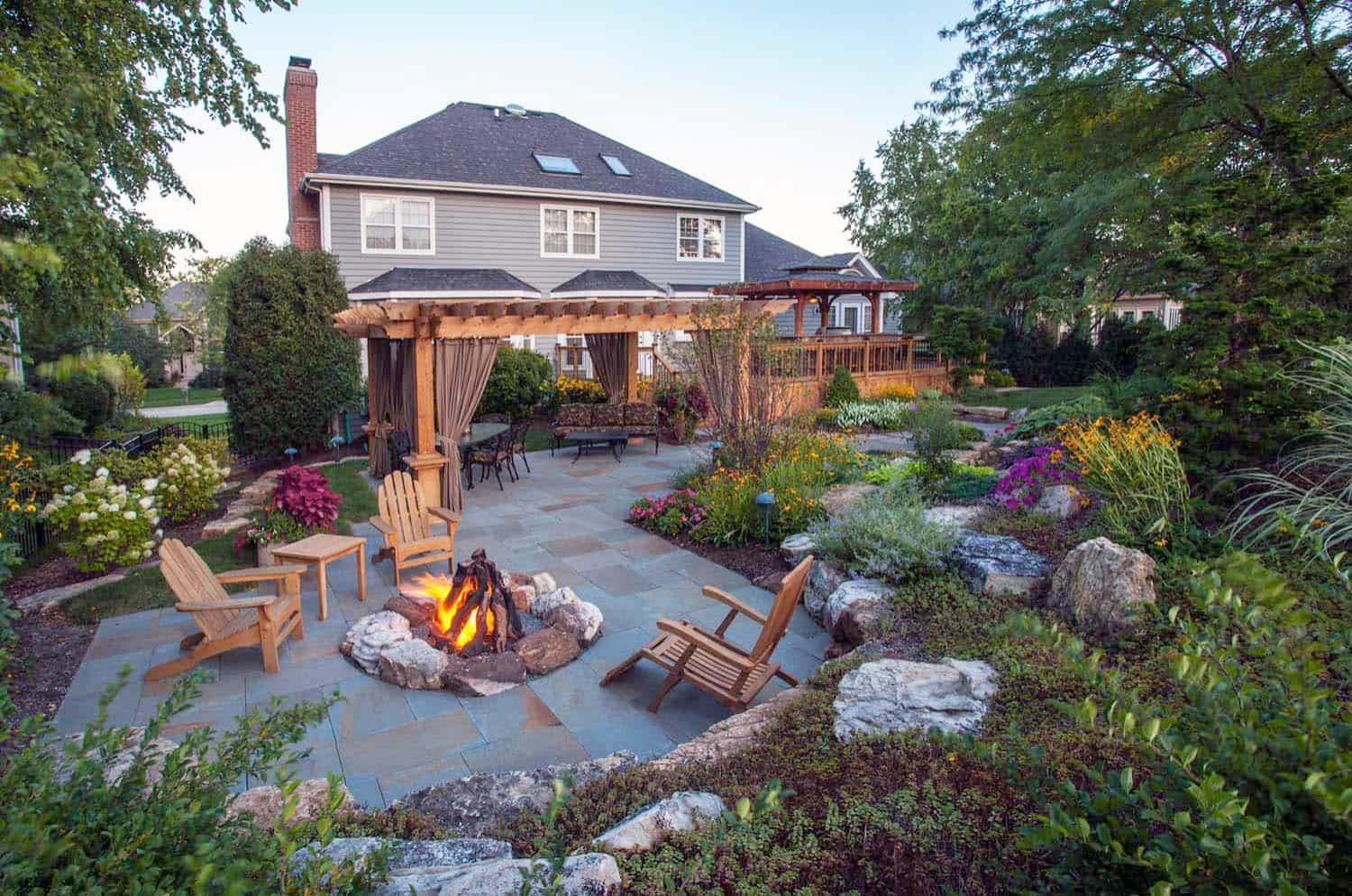 Backyard Entertaining Landscape