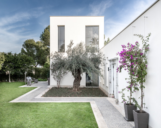 Gecko House coastal-courtyard