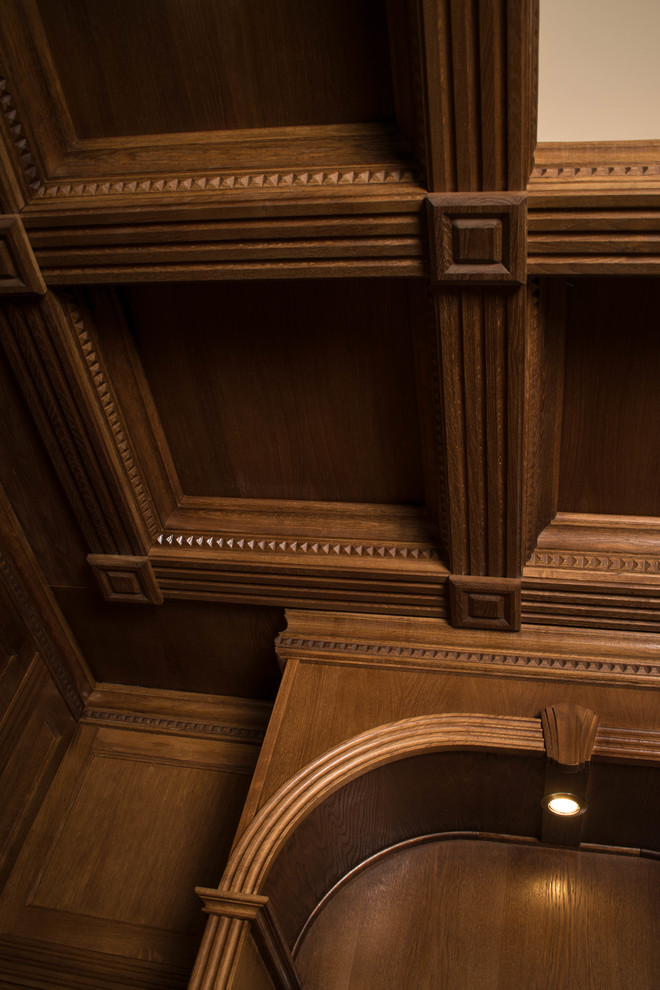 Классическая библиотека в духе современных тенденций.