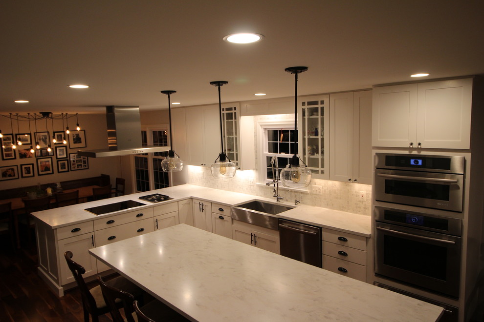 Bold Barn Door Kitchen