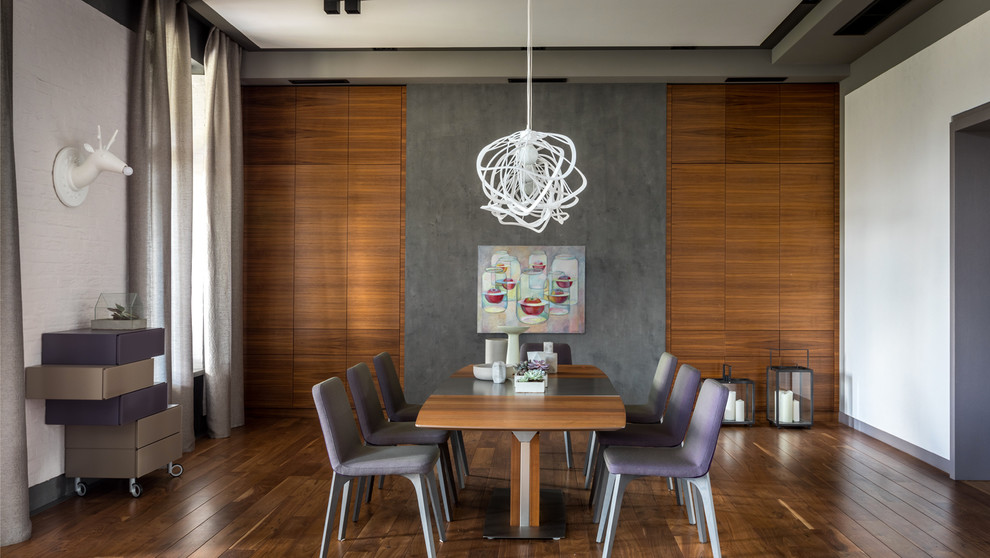 Inspiration for a contemporary dining room remodel in Moscow