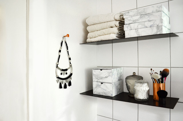 Wandregal KATANA im Badezimmer - Modern - Badezimmer - Frankfurt am Main - von User