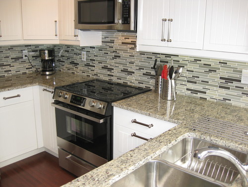 White Tulum Granite Countertops Taupe And Obsidian Speckles Grey Hues This Versatile Specs And Grey Hues Online Marketing