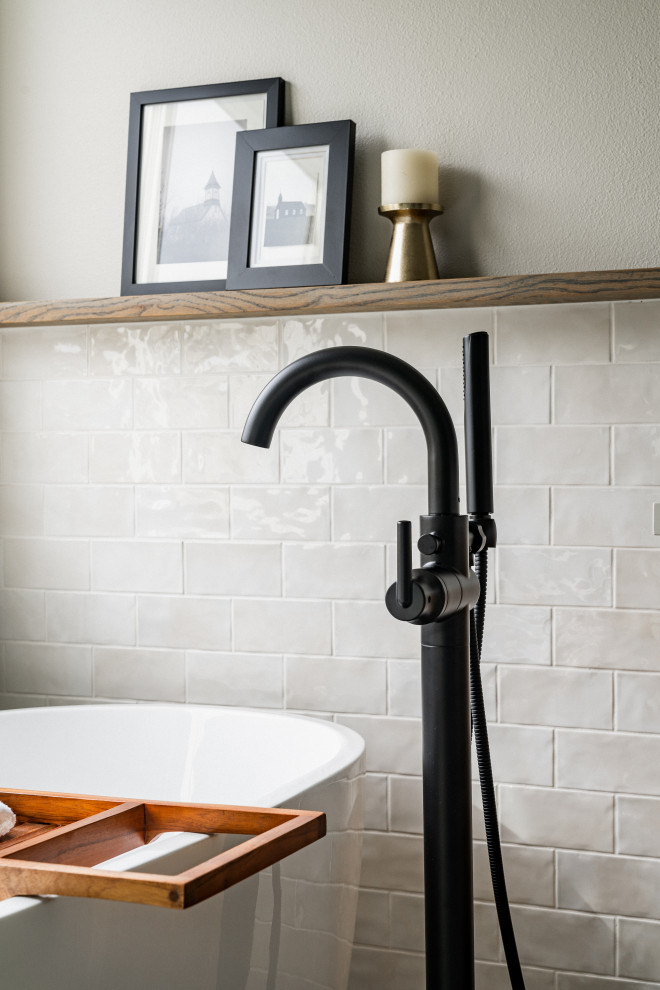 Corner shower - small country double-sink corner shower idea in Seattle with shaker cabinets, quartz countertops, a hinged shower door and a freestanding vanity