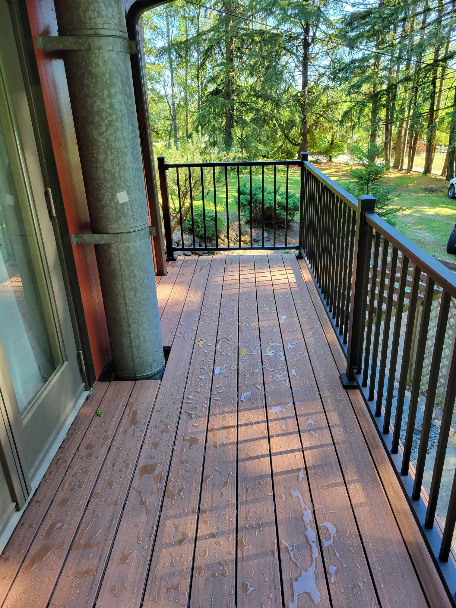 PVC decking with aluminum railing