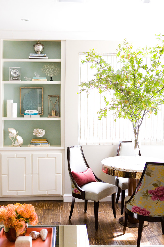 Inspiration for a transitional dining room in Los Angeles.